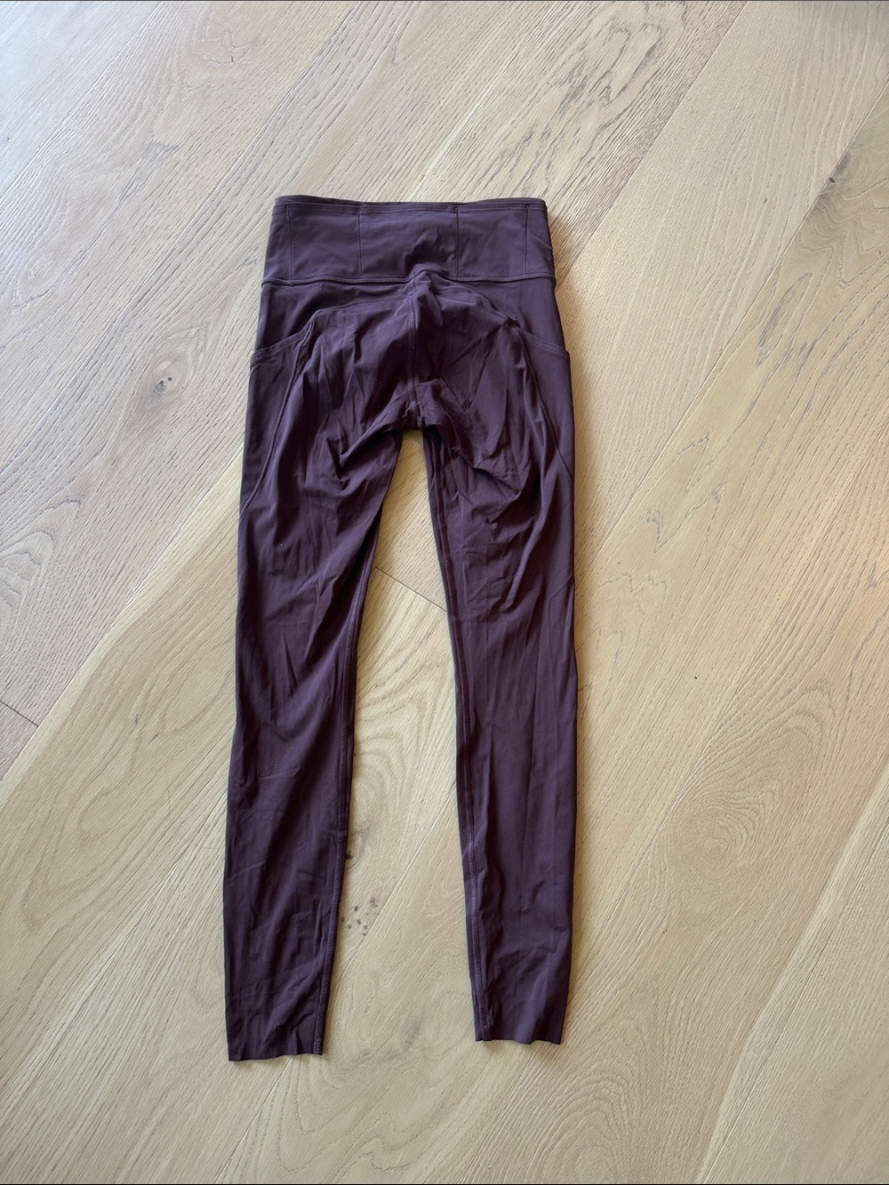 Lululemon Size 6 Leggings with Pockets- Rusty Brown - Picture 2 of 4